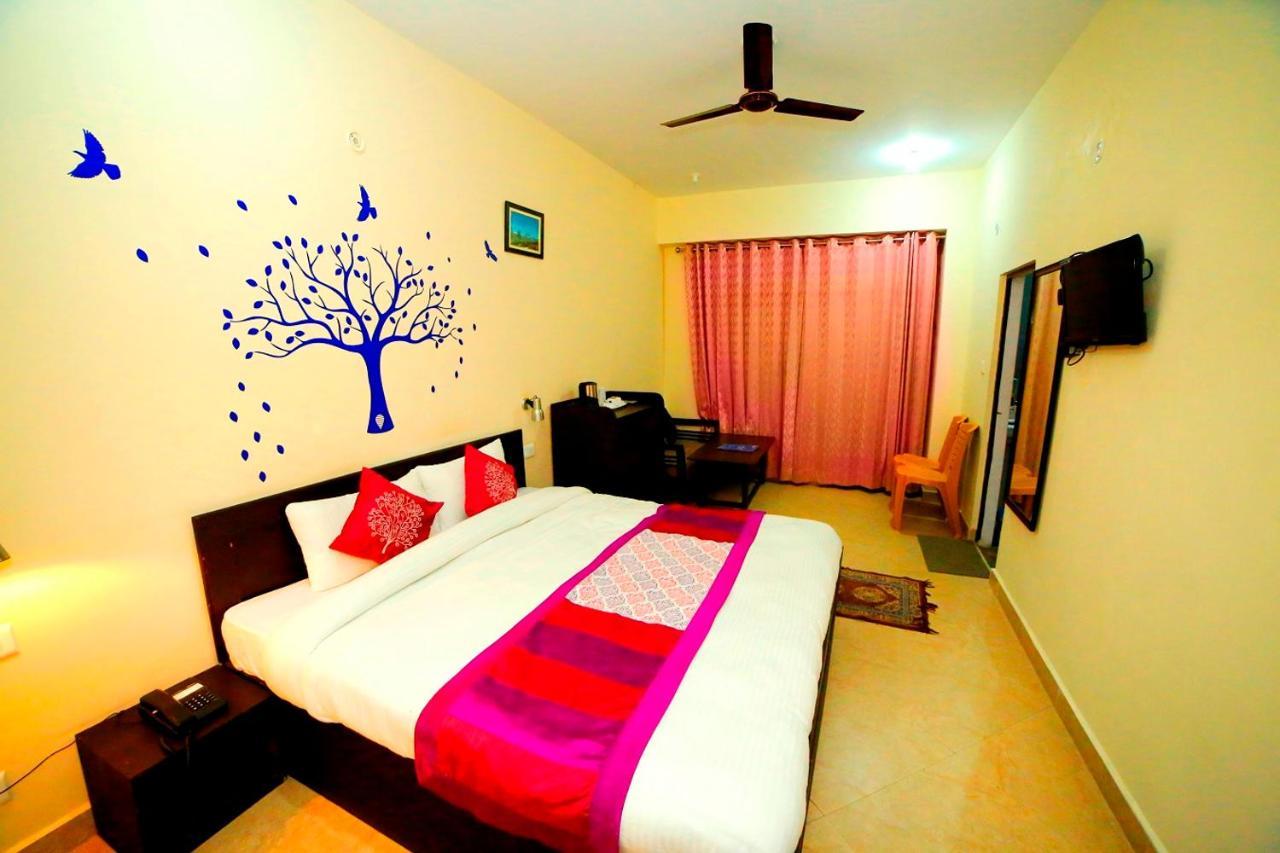 Hotel Avlokan - Near Kainchi Dham Mandir Bhowali Exterior photo